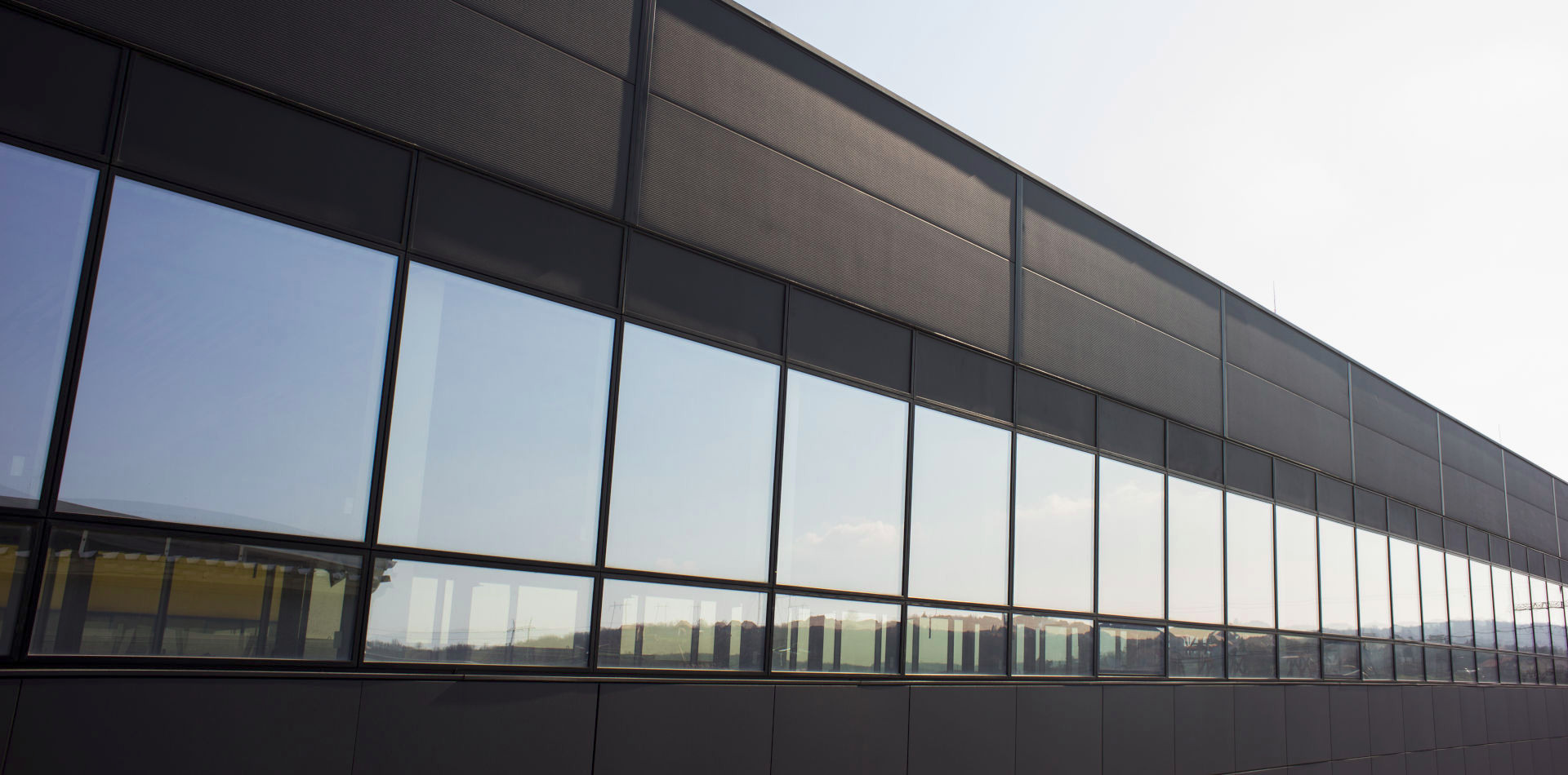 Building Future. Building With Aluminium.