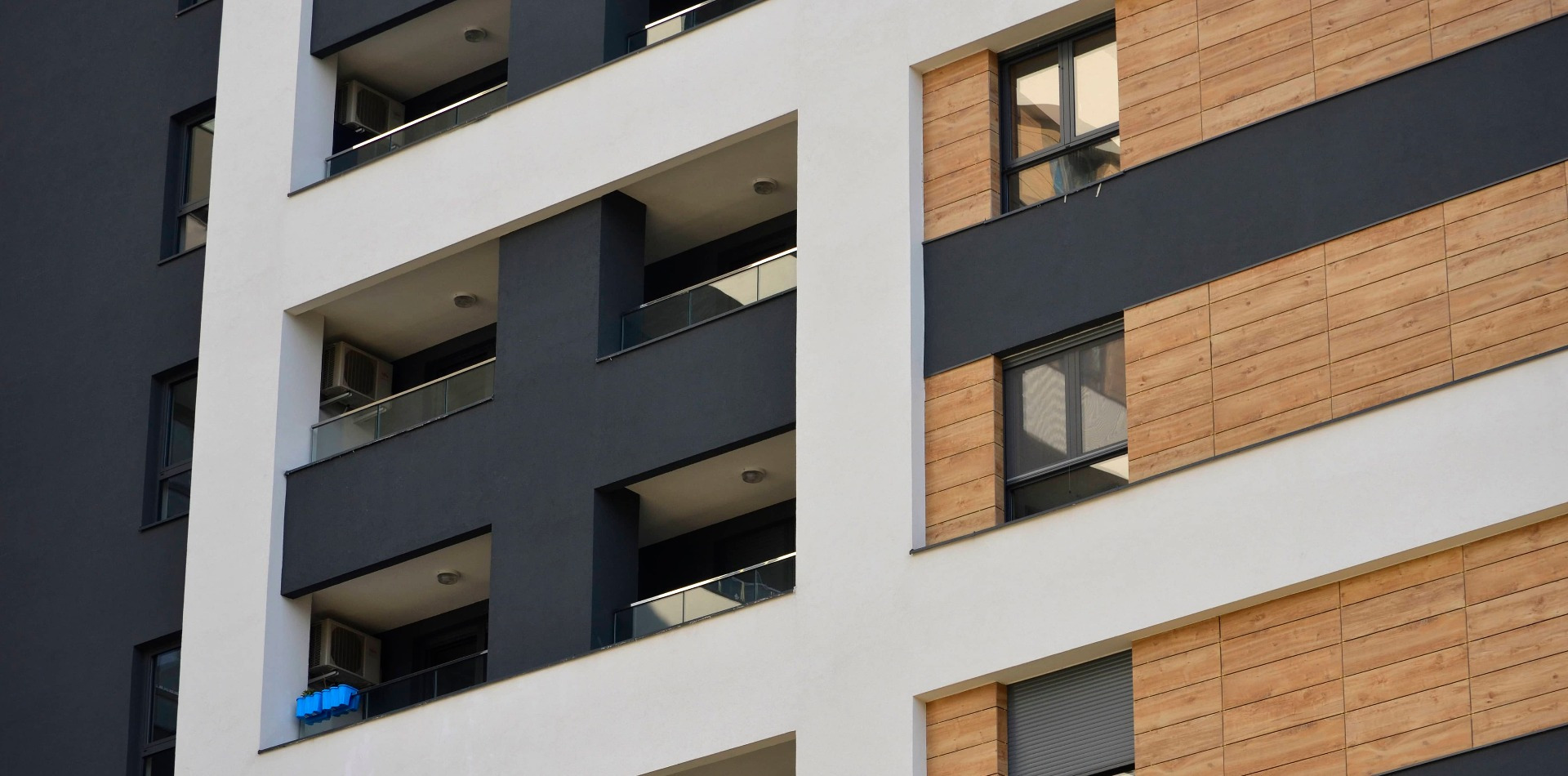 Building Future. Building With Aluminium.